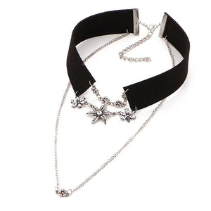 17KM New Fashion Crystal Flower Tattoo Choker Necklace for Women Black and Pink Velvet  Vintage Leather Necklaces Collar Jewelry