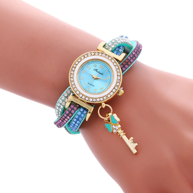 2018 Hot Sale Special Gifts Women Watches Luxury Fashion Wrap Around Padlock Diamond Bracelet Lady Womans Wrist Watch