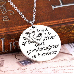 Retro Circular Carving Alphabet Lettering Silver Necklace Grandmother and Granddaughter Pendant Chain Necklace Jewelry